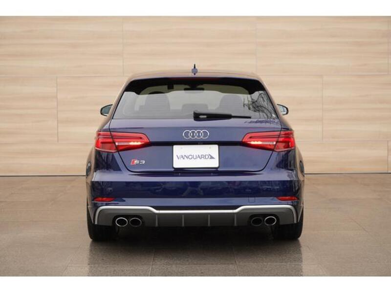 S3