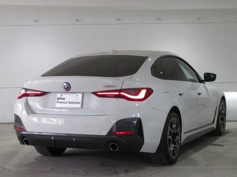 4 SERIES