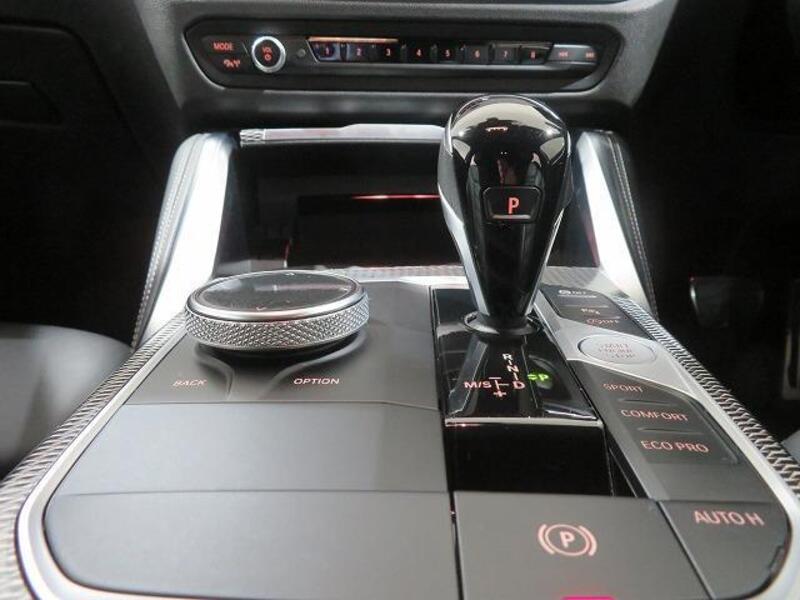 4 SERIES