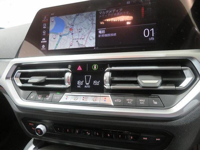 4 SERIES
