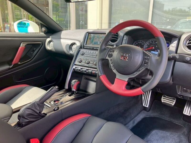 GT-R