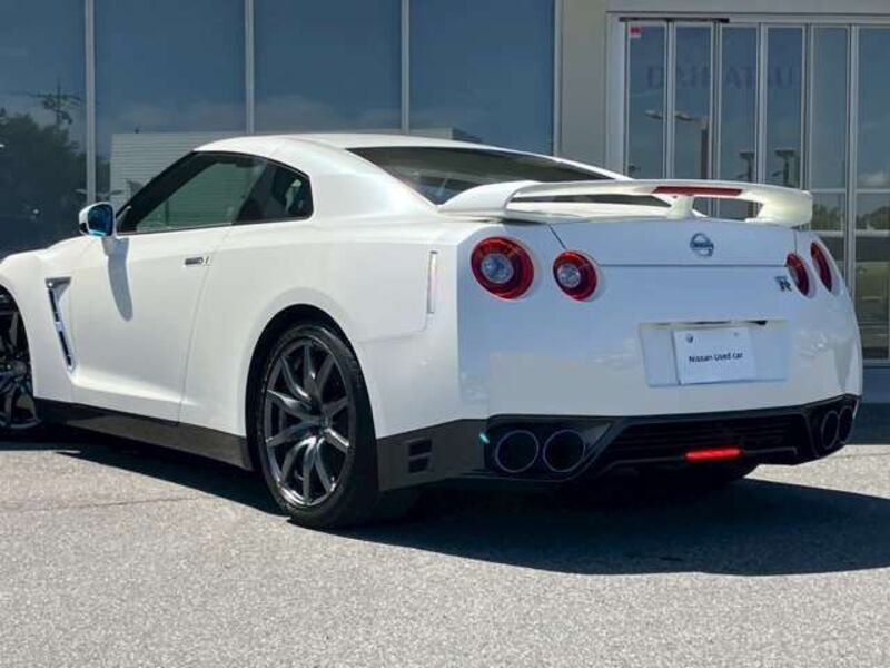 GT-R