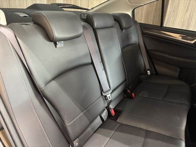 LEGACY B4