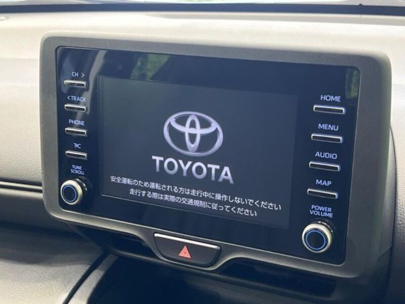 YARIS CROSS