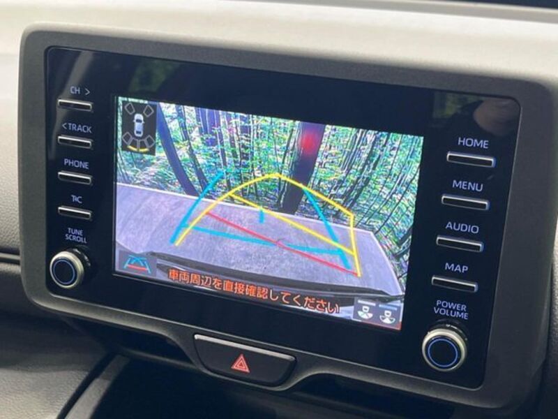 YARIS CROSS