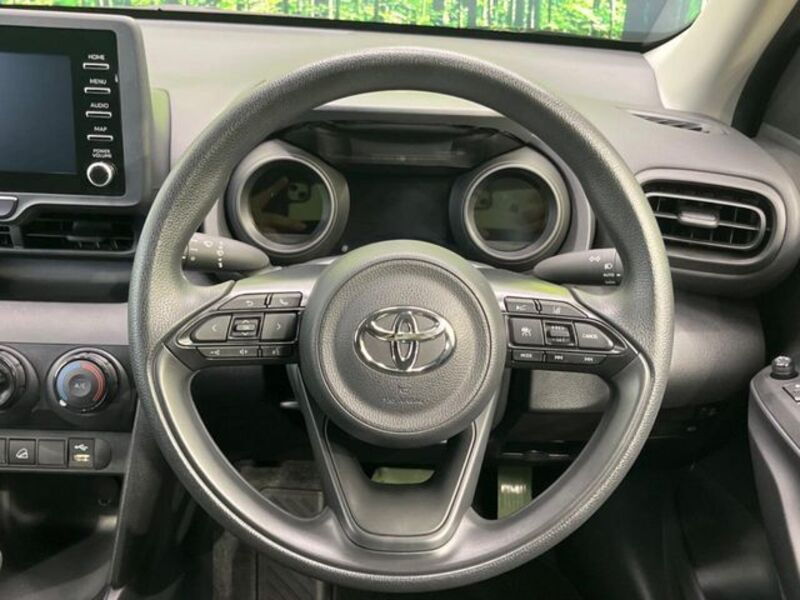 YARIS CROSS