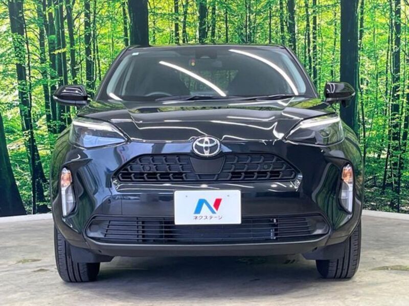 YARIS CROSS