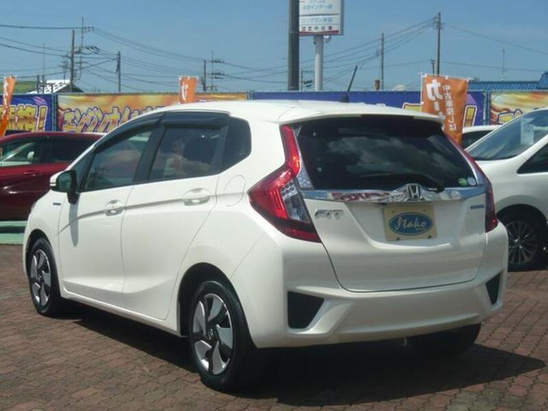 FIT HYBRID