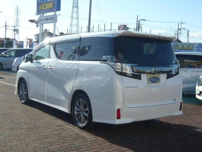 VELLFIRE
