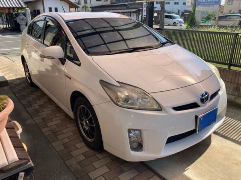 PRIUS-0