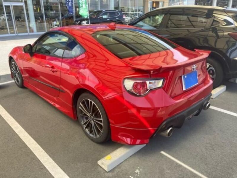 86