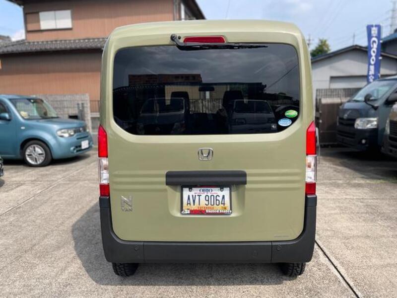 N-VAN