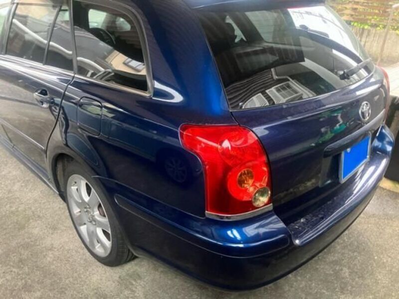 AVENSIS WAGON