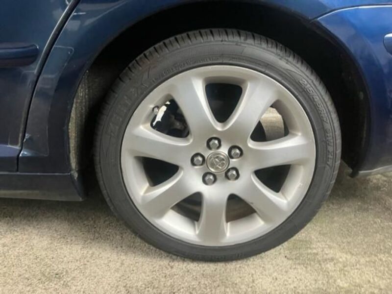 AVENSIS WAGON