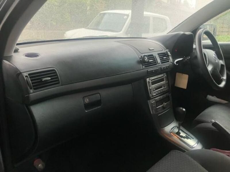 AVENSIS WAGON