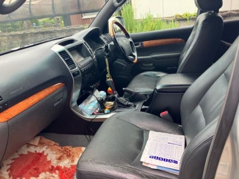 LAND CRUISER PRADO