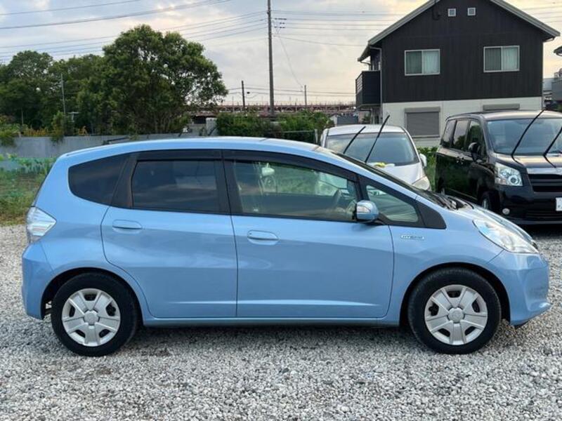 FIT HYBRID