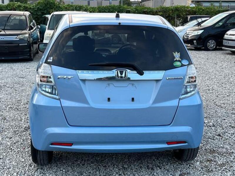 FIT HYBRID