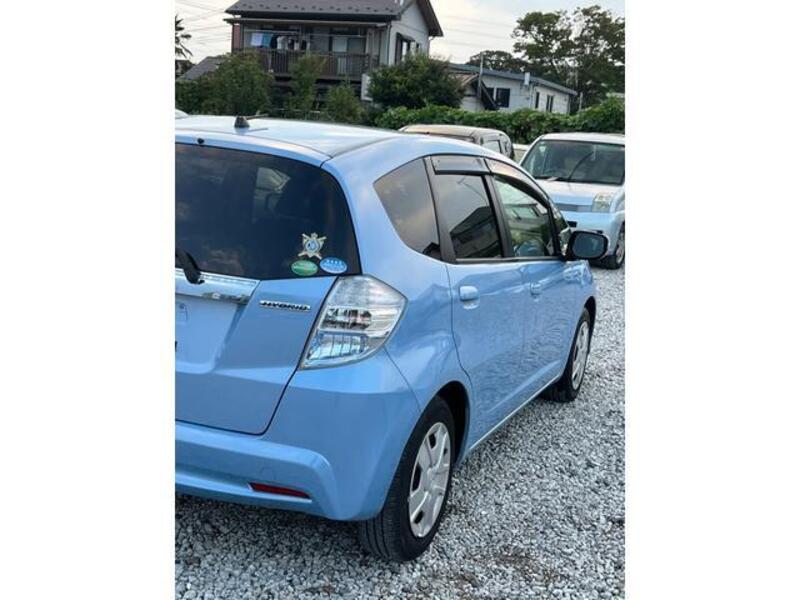 FIT HYBRID