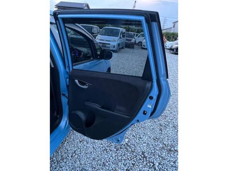 FIT HYBRID