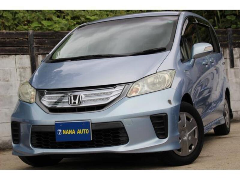 HONDA FREED HYBRID