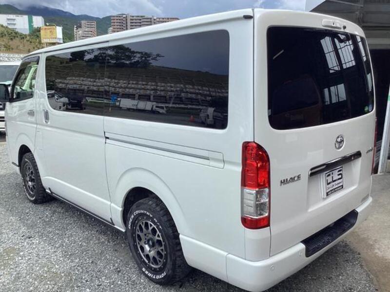 HIACE VAN