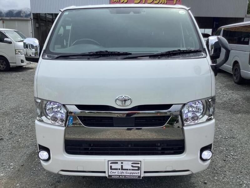 HIACE VAN