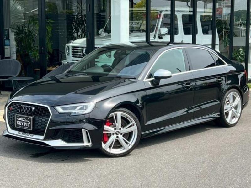 AUDI RS3