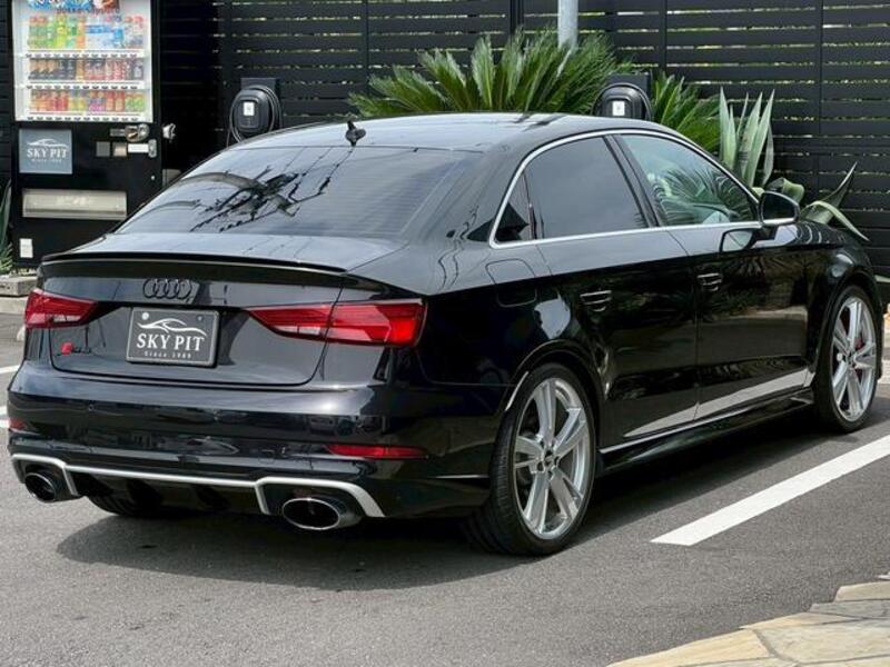 RS3