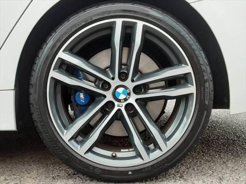 4 SERIES