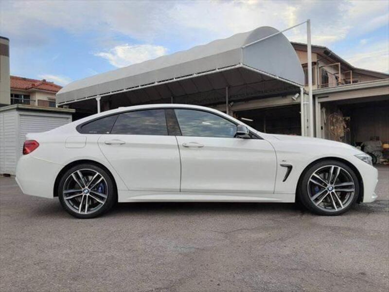 4 SERIES