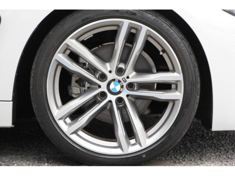 4 SERIES