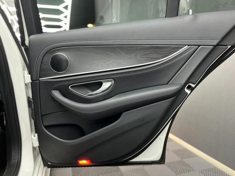 E-CLASS