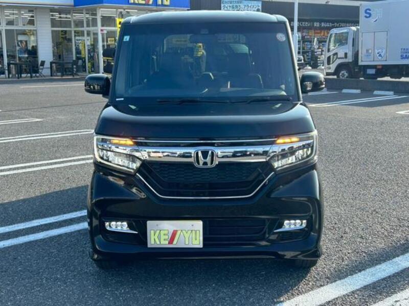 N BOX CUSTOM