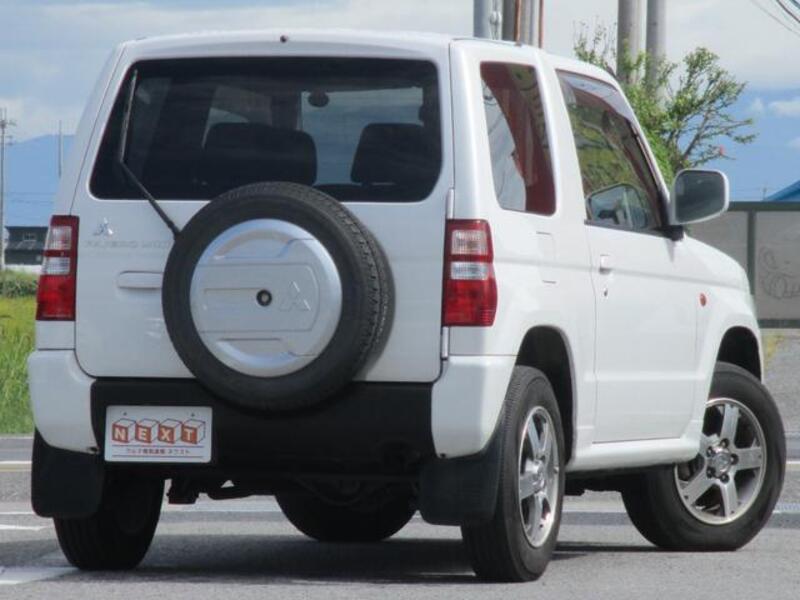 PAJERO MINI