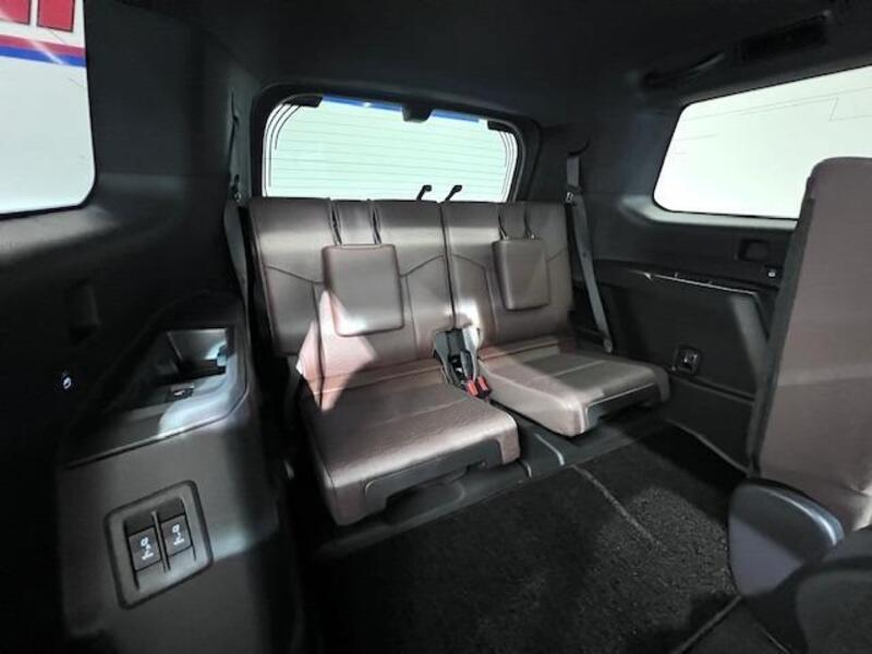 LAND CRUISER 250