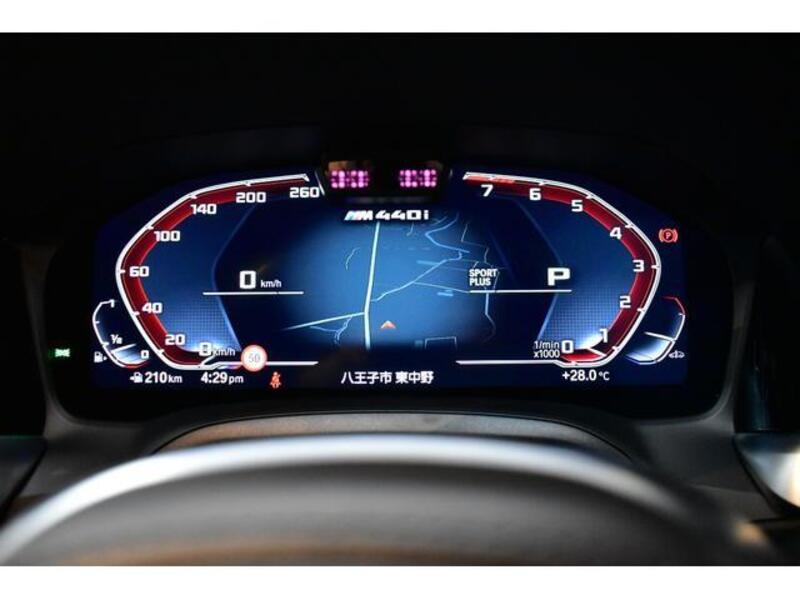 4 SERIES