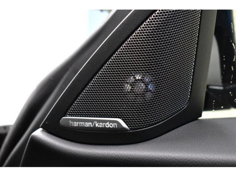 4 SERIES