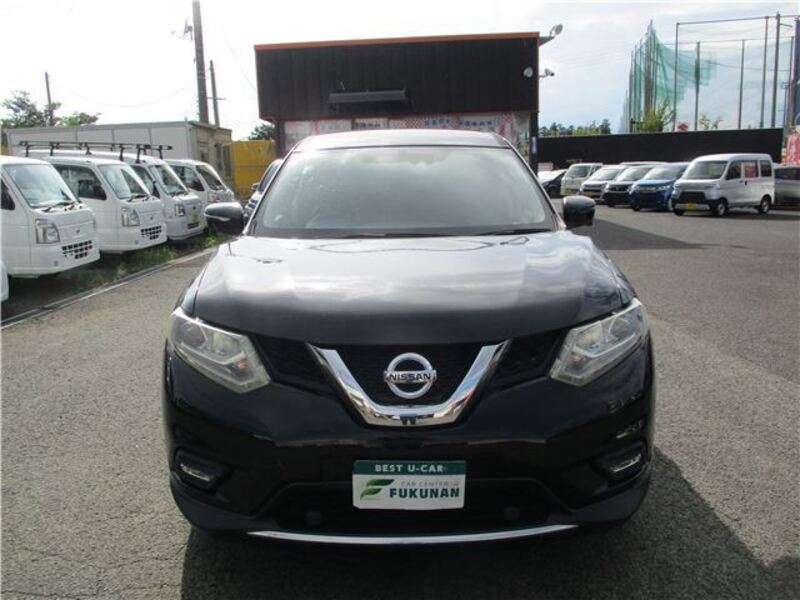 X-TRAIL