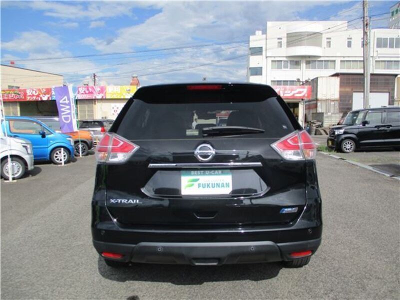 X-TRAIL