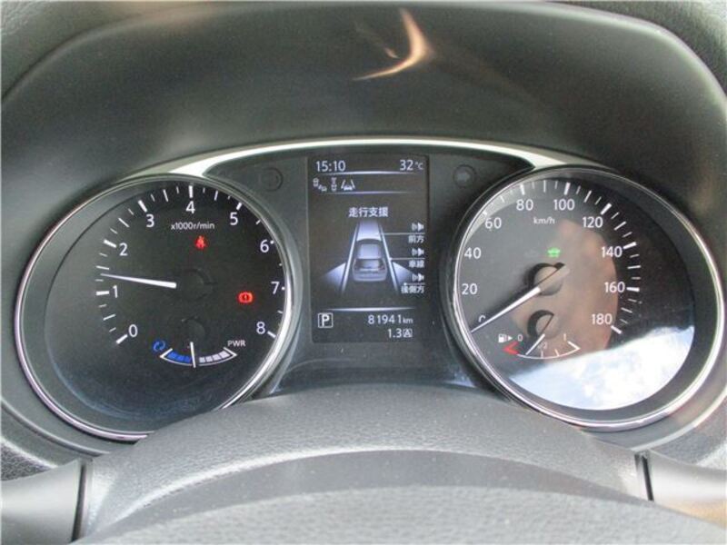X-TRAIL