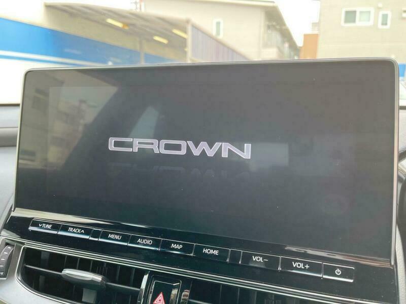 CROWN