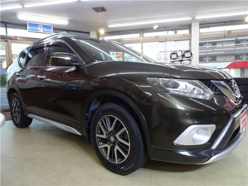 X-TRAIL