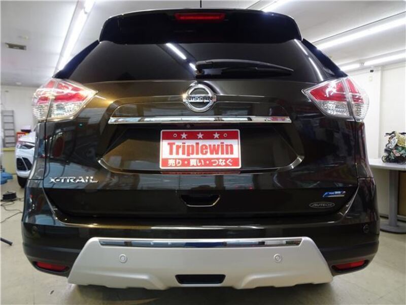X-TRAIL