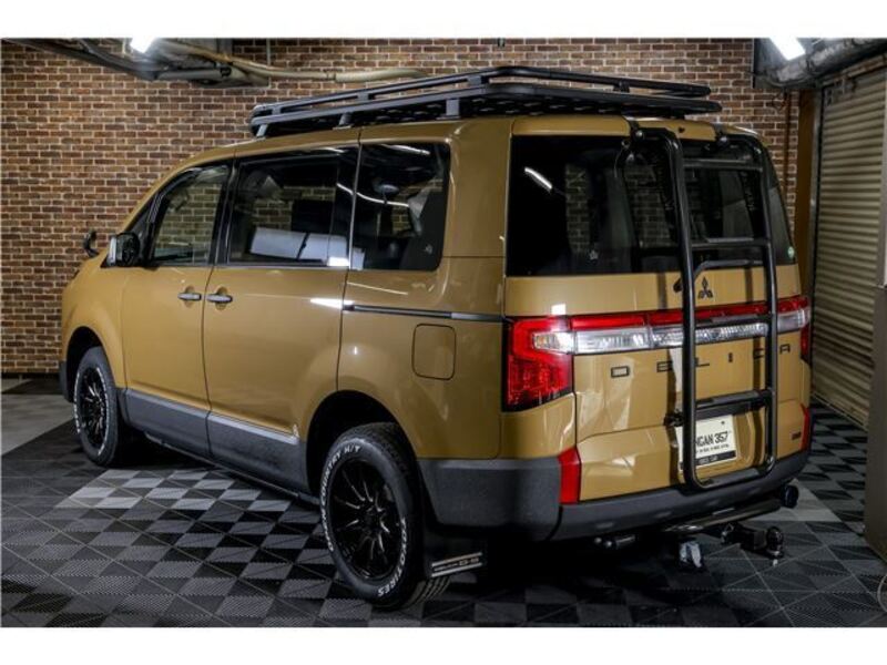 DELICA D5