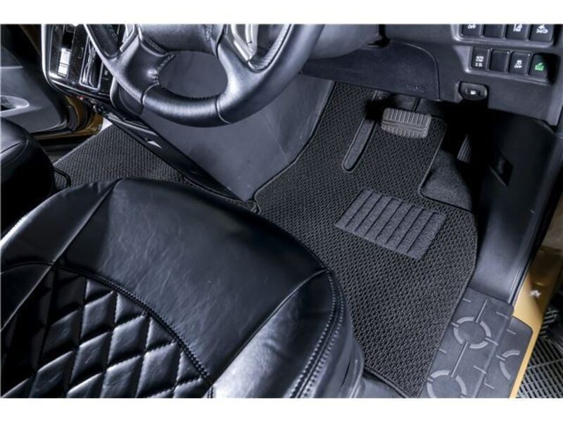 DELICA D5