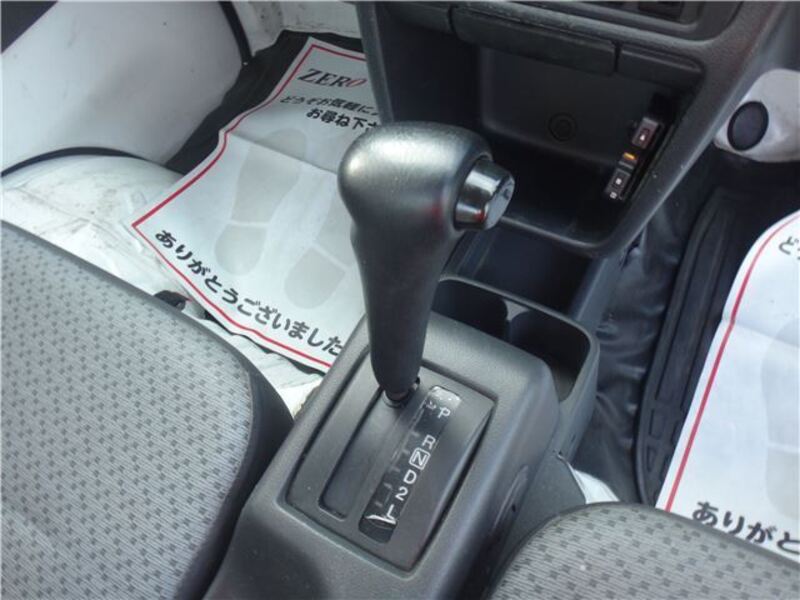 MINICAB TRUCK