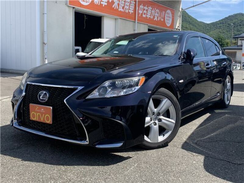 LEXUS LS