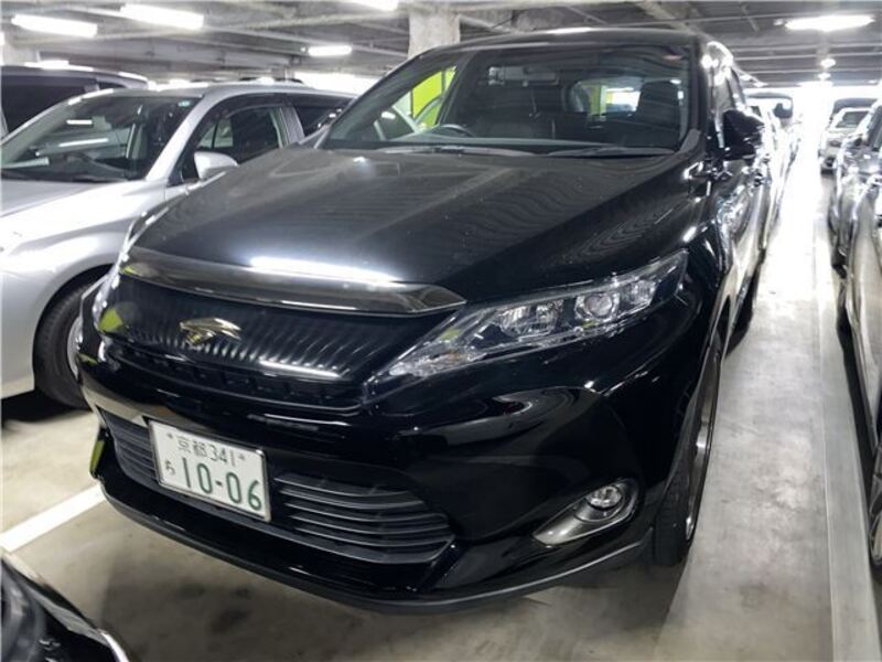 TOYOTA HARRIER