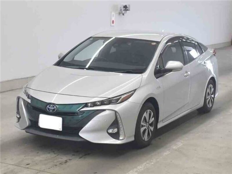 PRIUS PHV